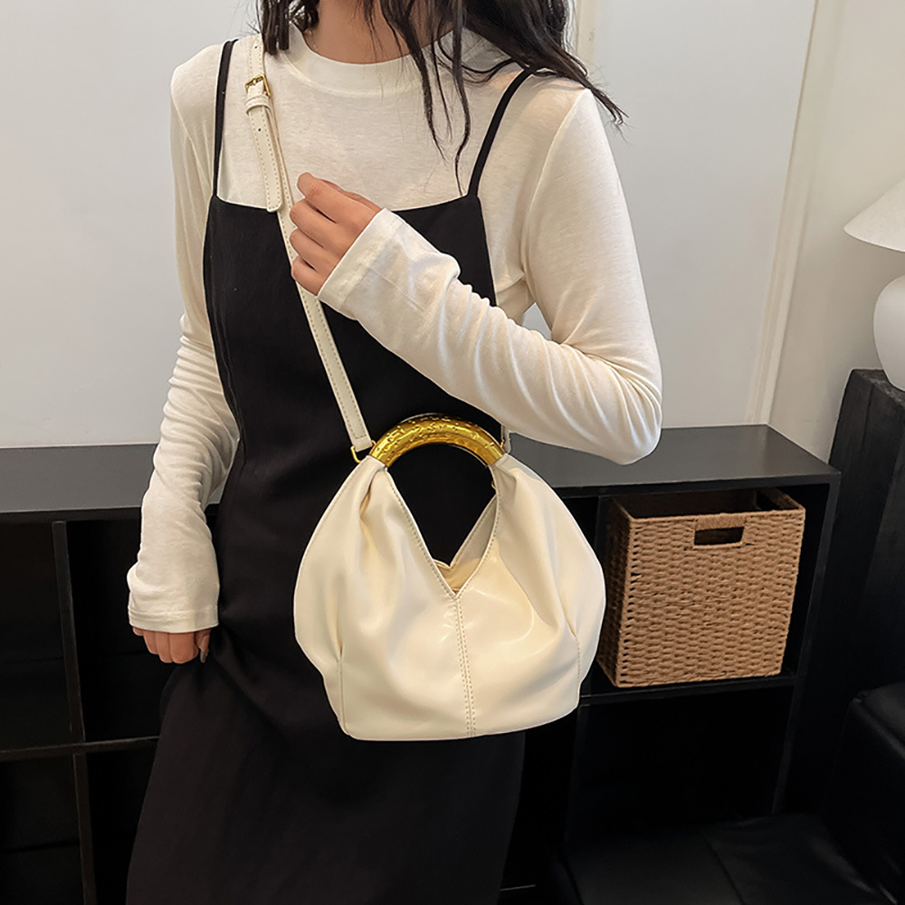 Luxury Bags 2026 Trends - Bolso de Mano Pequeño de Cuero