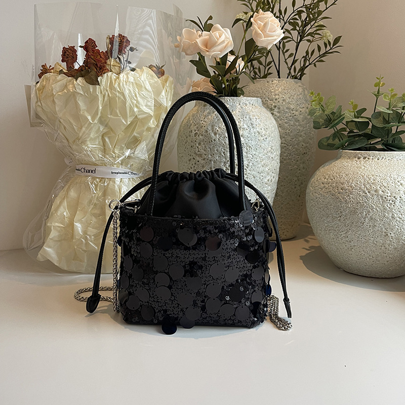 Bolsos de mano ligeros de lujo - Luxury Bags News reseña y precio