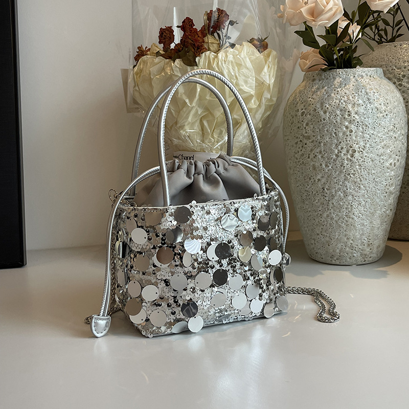 Bolsos de mano ligeros de lujo - Luxury Bags News reseña y precio