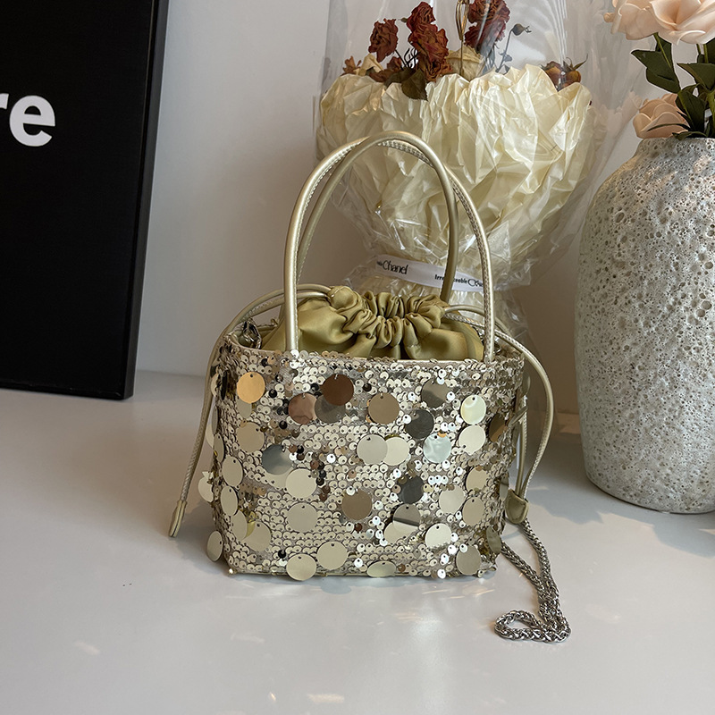 Bolsos de mano ligeros de lujo - Luxury Bags News reseña y precio