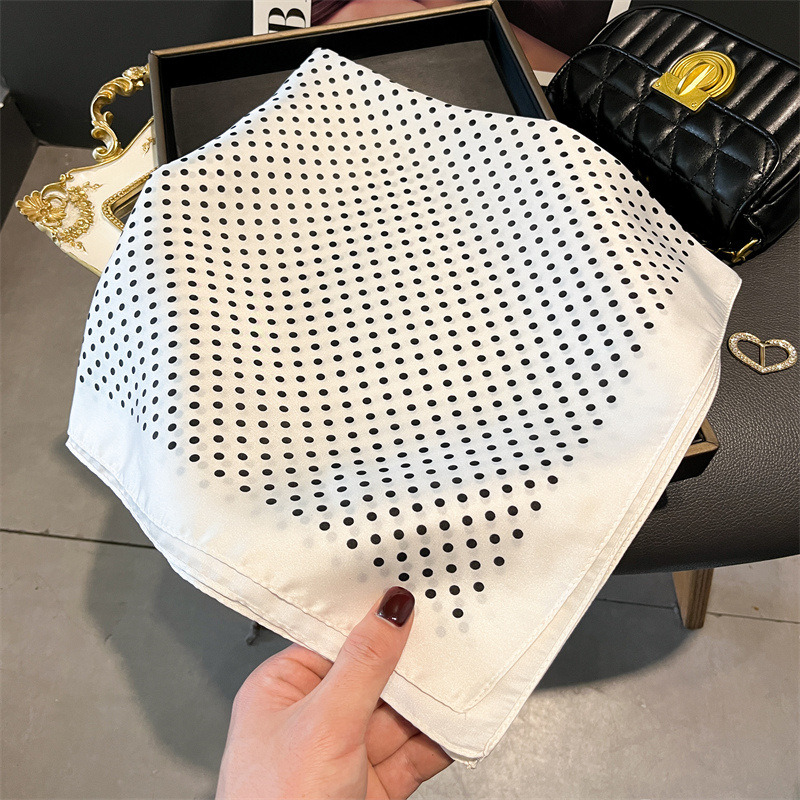 Bufandas estampadas de lujo pa - Luxury Bags For Summer reseña y precio