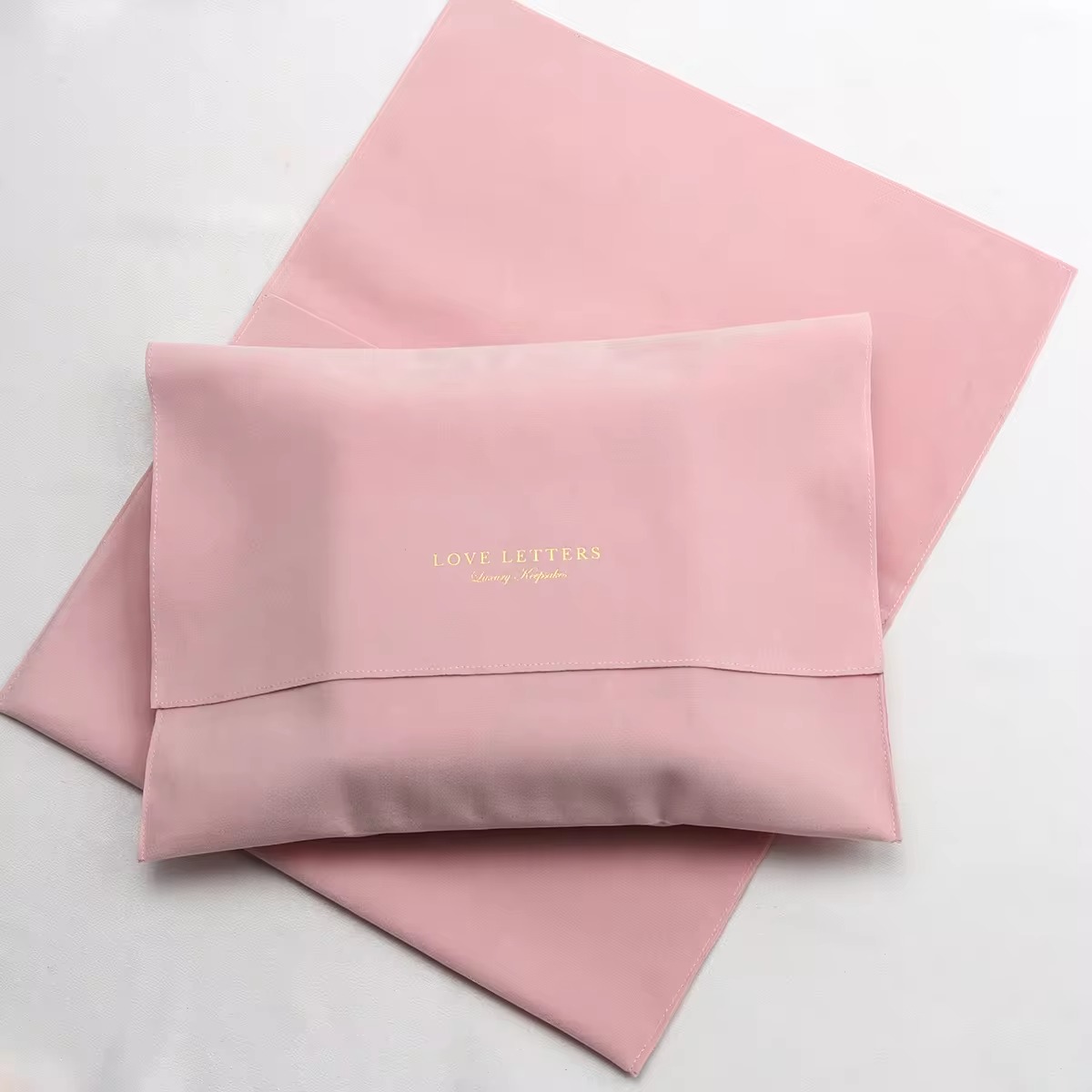 Bolsa de terciopelo con impres - Luxury Bags Logo reseña y precio
