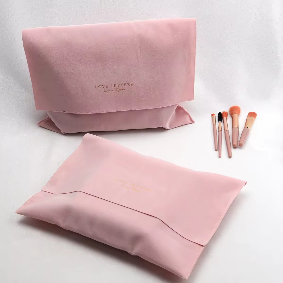 Bolsa de terciopelo con impres - Luxury Bags Logo reseña y precio