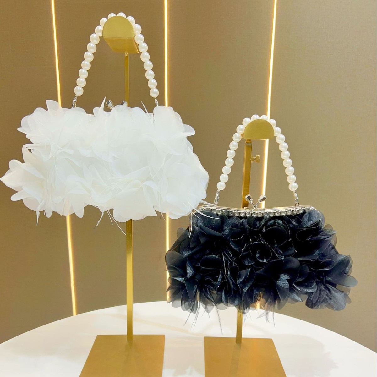 2025 nuevo bolso de noche de l - Luxury Bags News reseña y precio