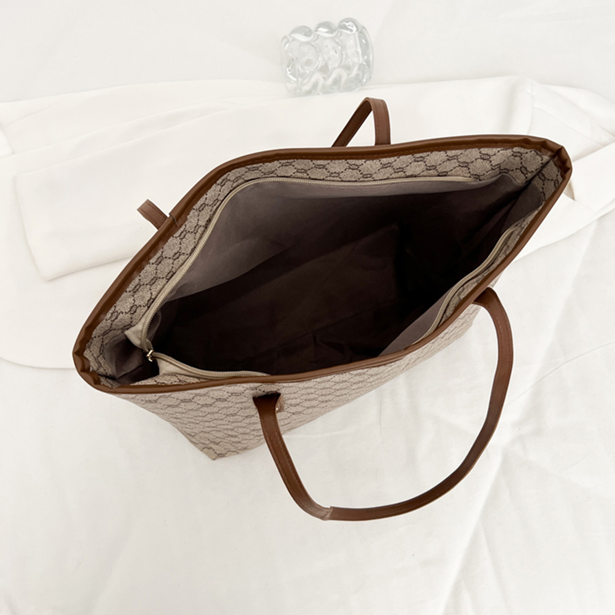 Bolso Tote de Lujo Vintage par - Tote Bag Leather Monogram reseña y precio