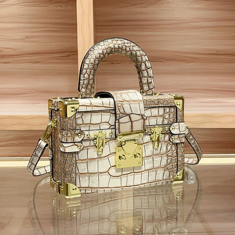 Bolso de pañales de diseñador  - Luxury Bags Logo reseña y precio